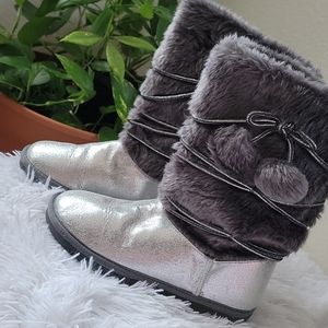 I love Justice boots!  💗